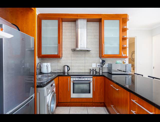 2 BEDROOM APARTMENT SOLD IN TYGER WATERFRONT